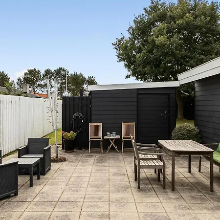 3 Bedroom Lovely In Otterup * Kristiansminde