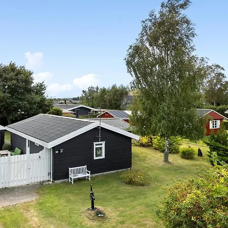 3 Bedroom Lovely In Otterup * Kristiansminde